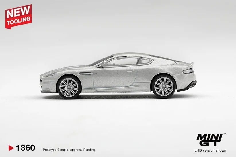  Mô hình xe Aston Martin DBS 2008 Lightning Silver tỉ lệ 1:64 MiniGT MGT01360 