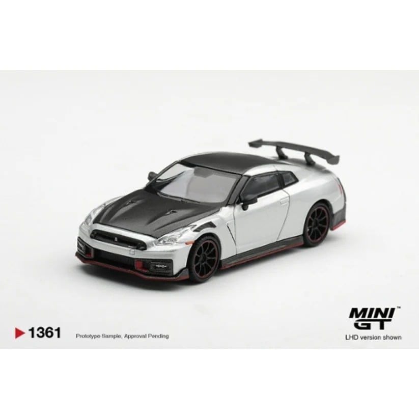  Mô hình xe Nissan GT-R (R35) NISMO 2024 silver tỉ lệ 1:64 MiniGT MGT01361 