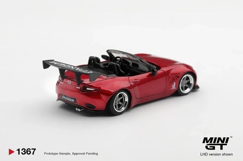  Mô hình xe Mazda Miata MX-5 (ND) Pandem Kodo Red bản box tỉ lệ 1:64 MiniGT MGT01367 