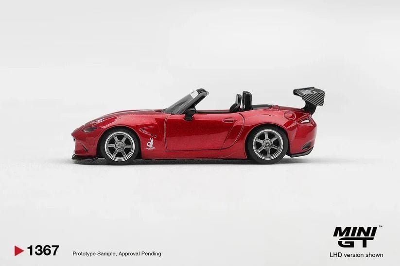  Mô hình xe Mazda Miata MX-5 (ND) Pandem Kodo Red bản card tỉ lệ 1:64 MiniGT MGT01367 