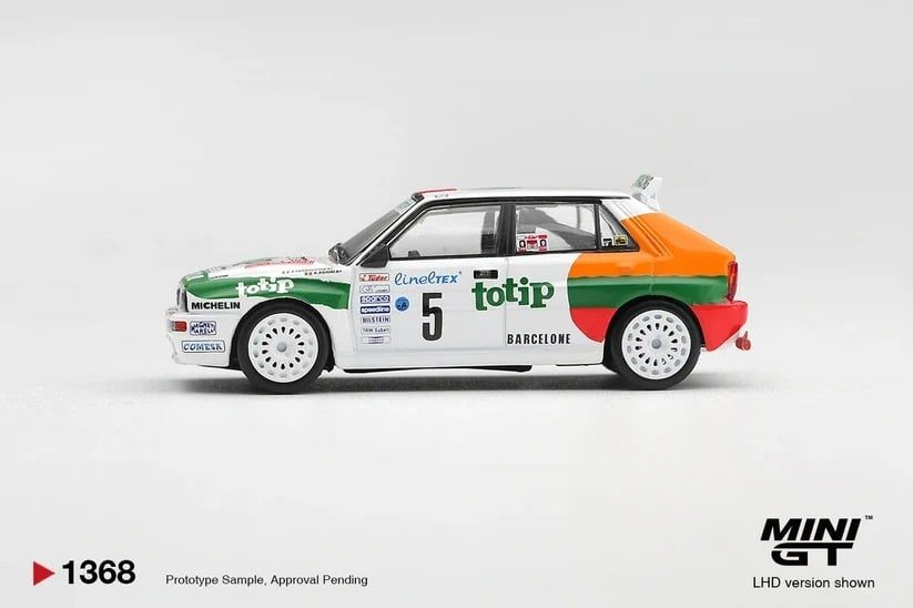  Mô hình xe Lancia Delta HF Integrale Evoluzione #5 1993 Rallye Monte-Carlo bản card tỉ lệ 1:64 MiniGT MGT01368 