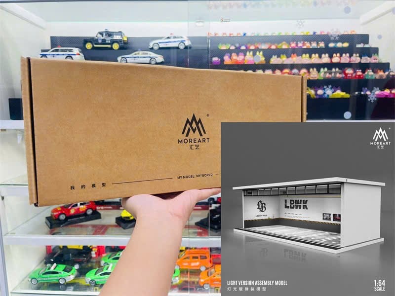  Hộp trưng bày mica mô phỏng bãi đỗ xe LBWK kích thước 30x13.3x10cm tỉ lệ 1:64 MoreArt MO914023 