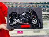  Mô hình xe Yamaha R1M có động cơ có phun khói tỉ lệ lớn 1:6 Huaxing M6-13B MT06001 