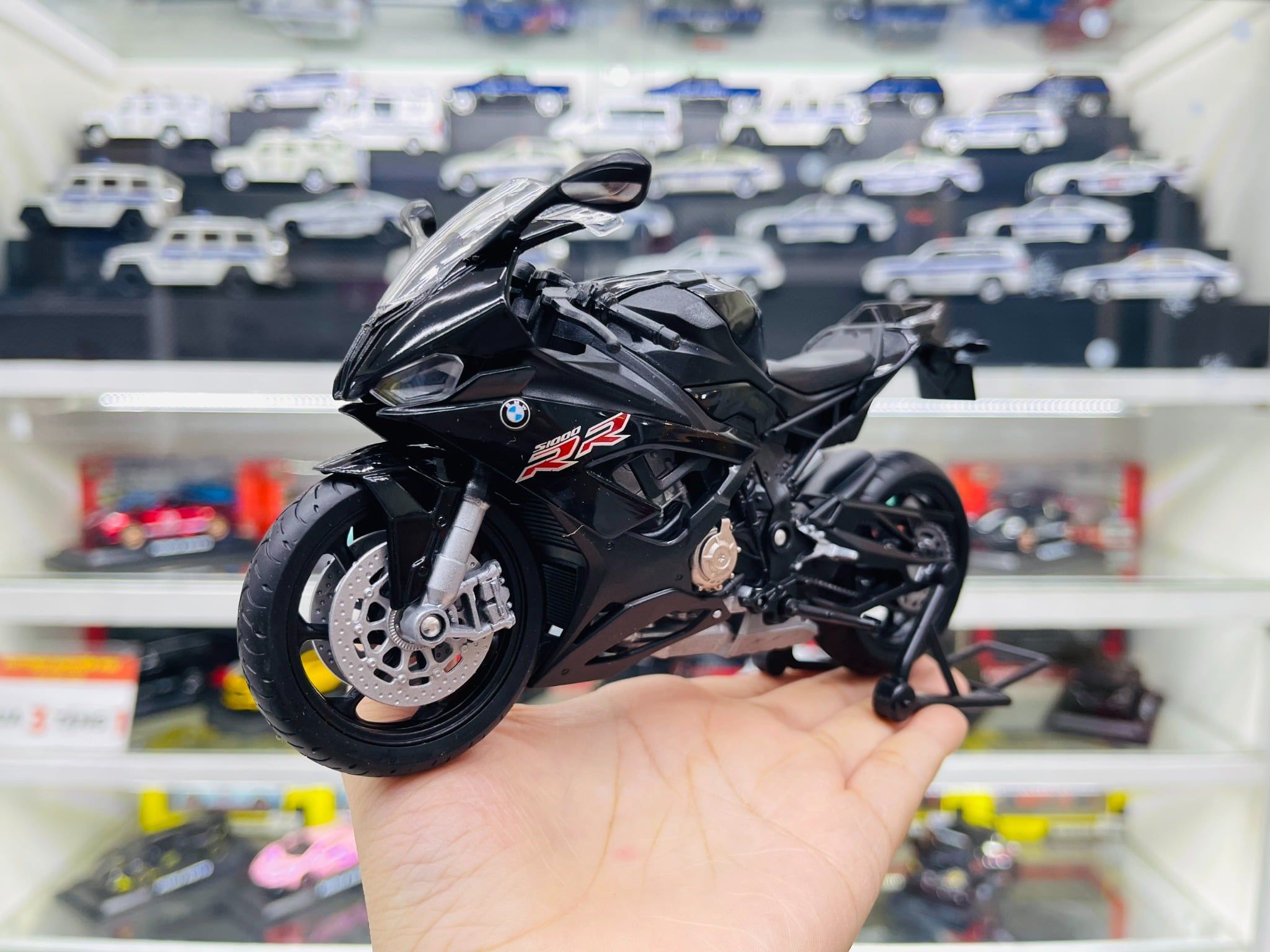 Mô hình xe Bmw s1000rr 2021 1:12 Welly MT081 