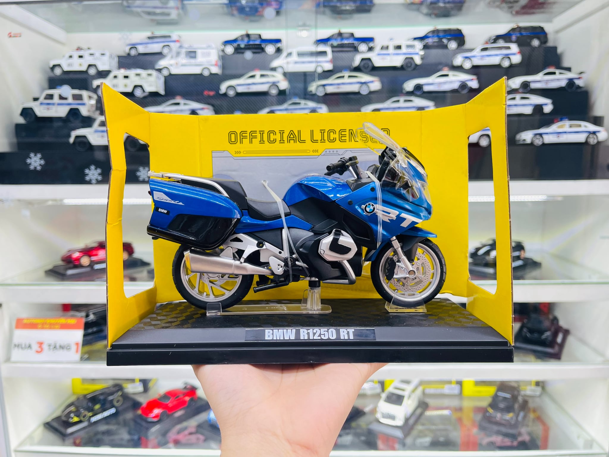  Mô hình xe Bmw R1250RT-P police tỉ lệ 1:12 CCA MT095 