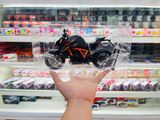  Mô hình xe mô tô KTM Duke 1390 Super Duke R 2024 tỉ lệ 1:12 Welly WL-62215GW MT12026 