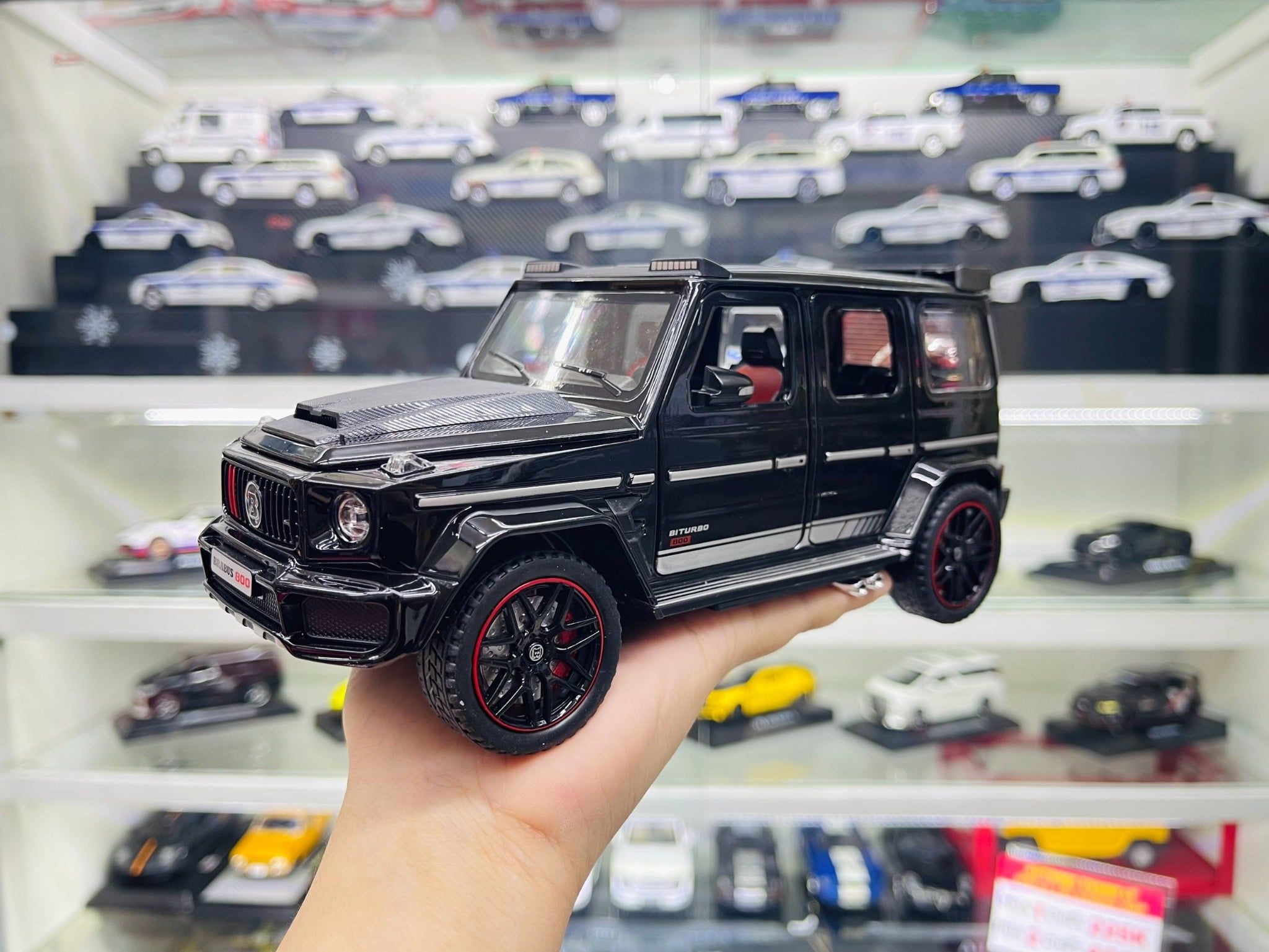  Mô hình xe Mercedes Benz Brabus G800 đánh lái được full open 1:24 Miniauto DC24253 OT398 