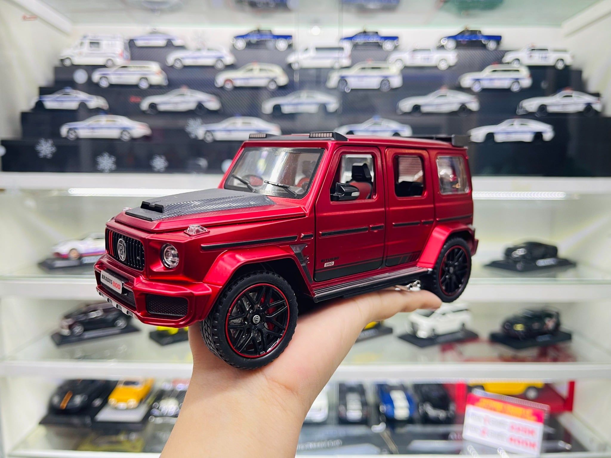  Mô hình xe Mercedes Benz Brabus G800 đánh lái được full open 1:24 Miniauto DC24253 OT398 