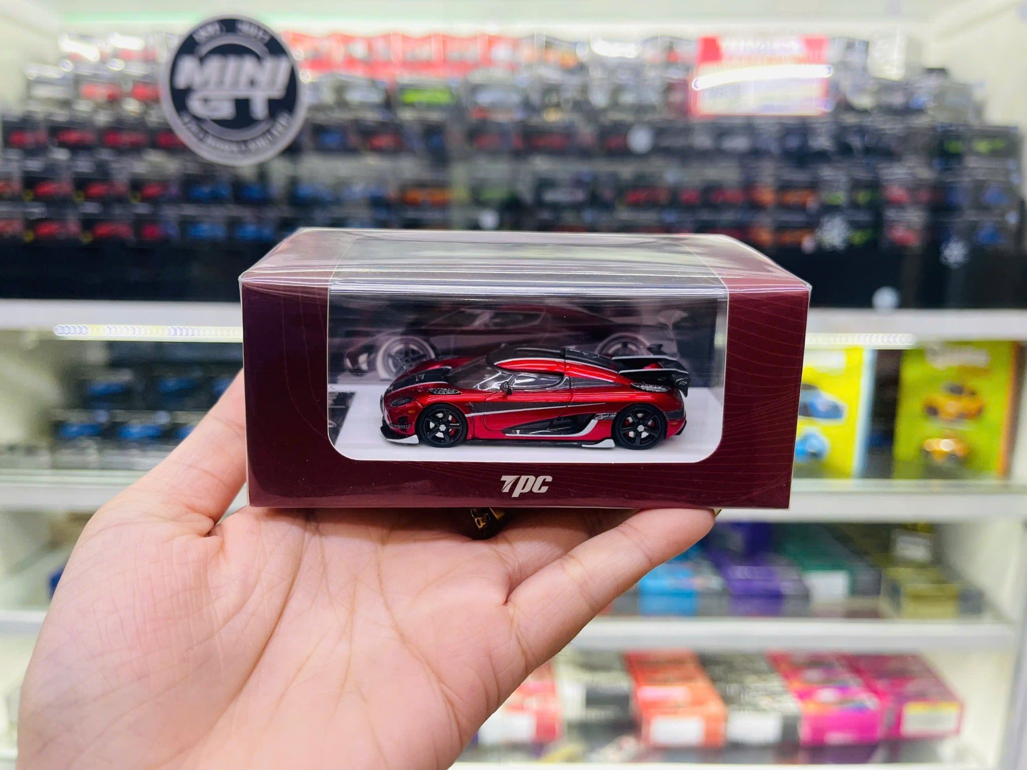  Mô hình xe Koenigsegg Agera RS tỉ lệ 1:64 TPC Model OT64605 
