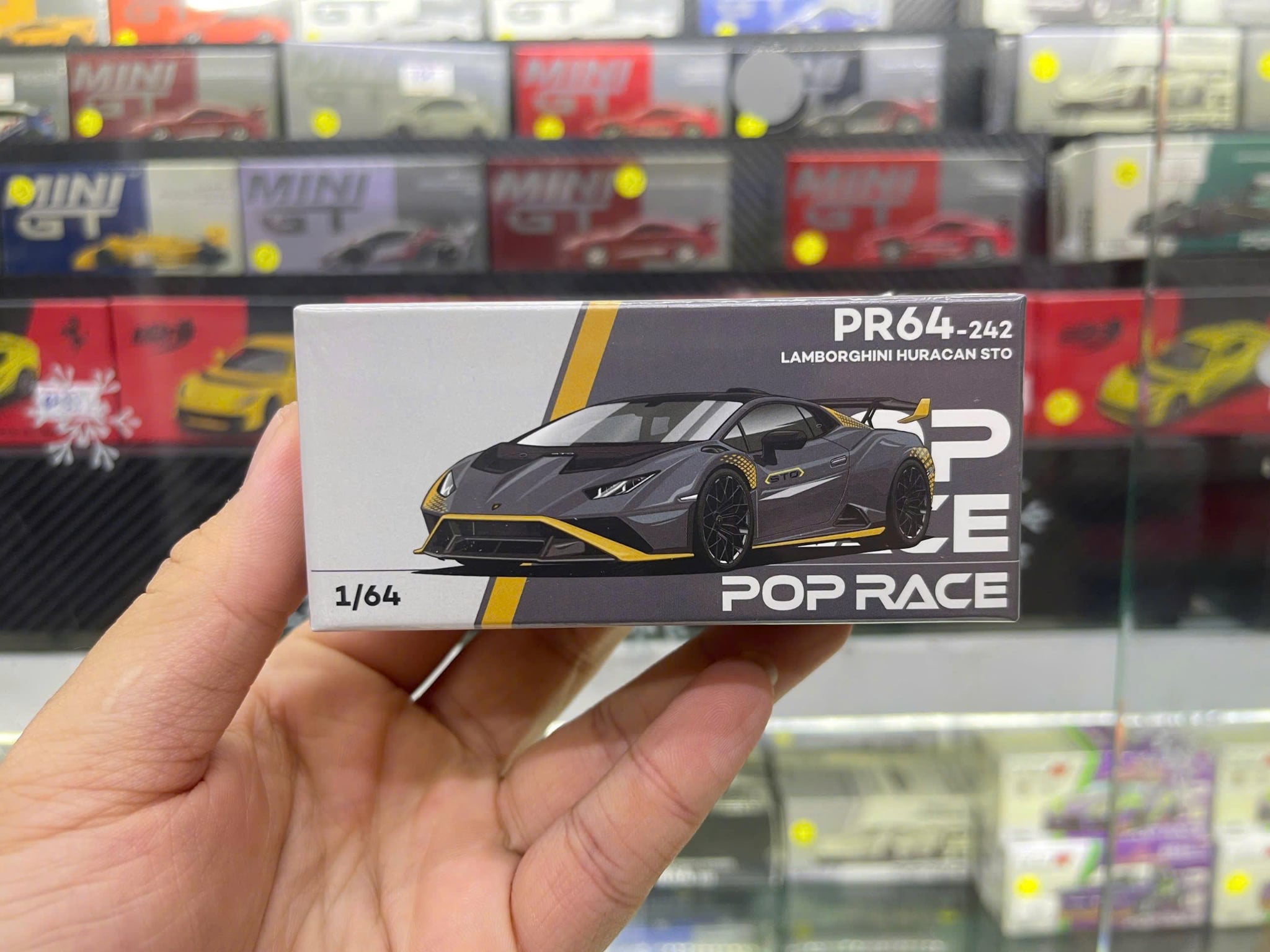  Mô hình xe Lamborghini Huracan Sto Matte Grey tỉ lệ 1:64 Poprace PR640242 