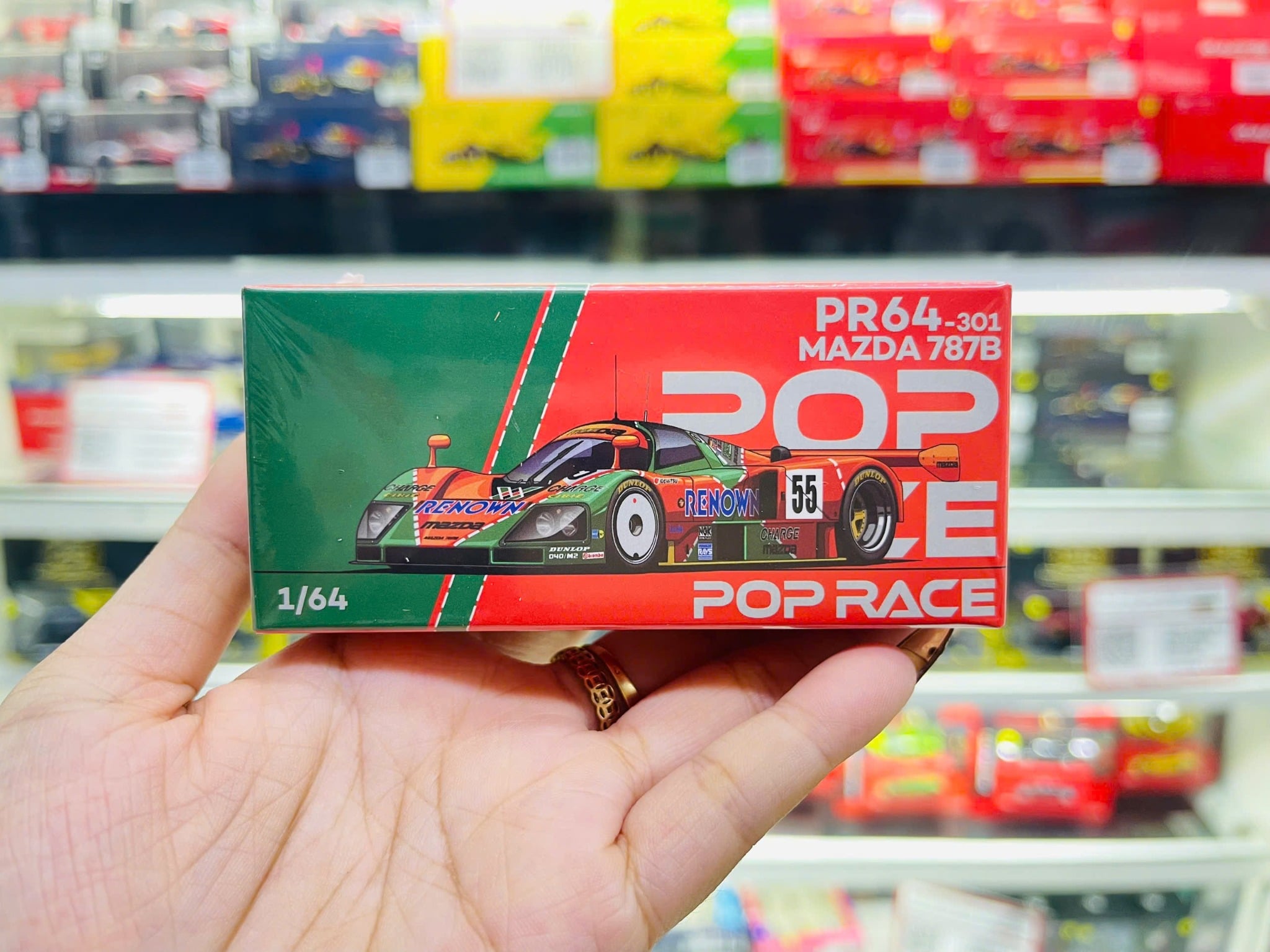  Mô hình xe đua Mazda 787B Renown winner #55 24 Heures Du mans 1991 mở được nắp máy tỉ lệ 1:64 Poprace PR64301 