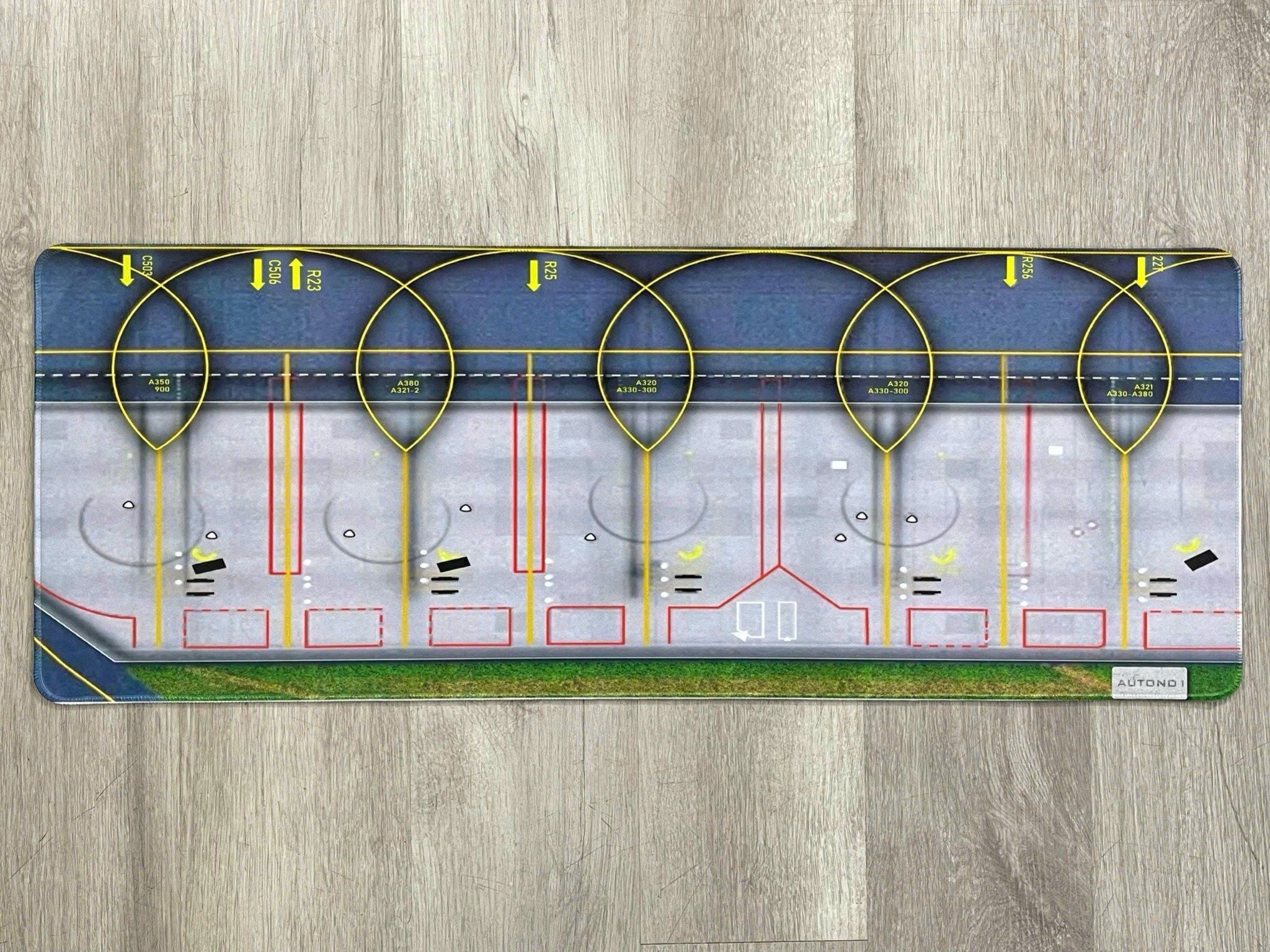  Phụ kiện thảm sa bàn chống trượt mô phỏng bãi đáp, sân bay kích thước 90x40cm 3mm cho mô hình máy bay Autono1 PT001 