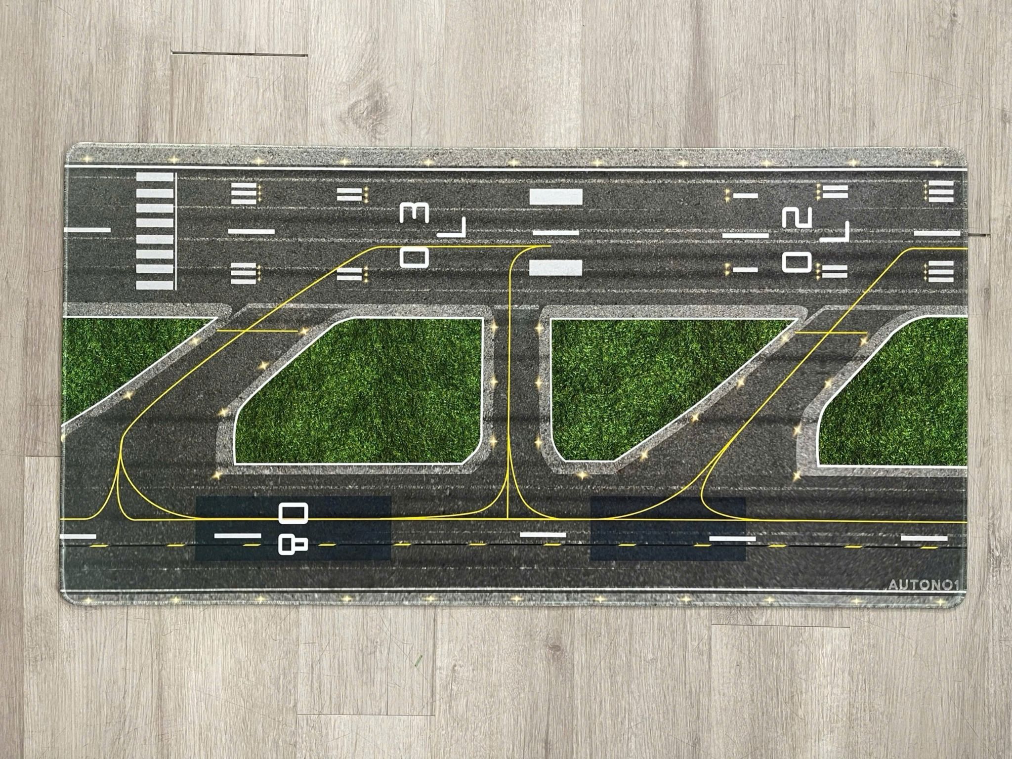  Phụ kiện thảm sa bàn chống trượt mô phỏng bãi đáp, đường băng lớn nhiều kích thước 3mm cho mô hình máy bay Autono1 PT005 