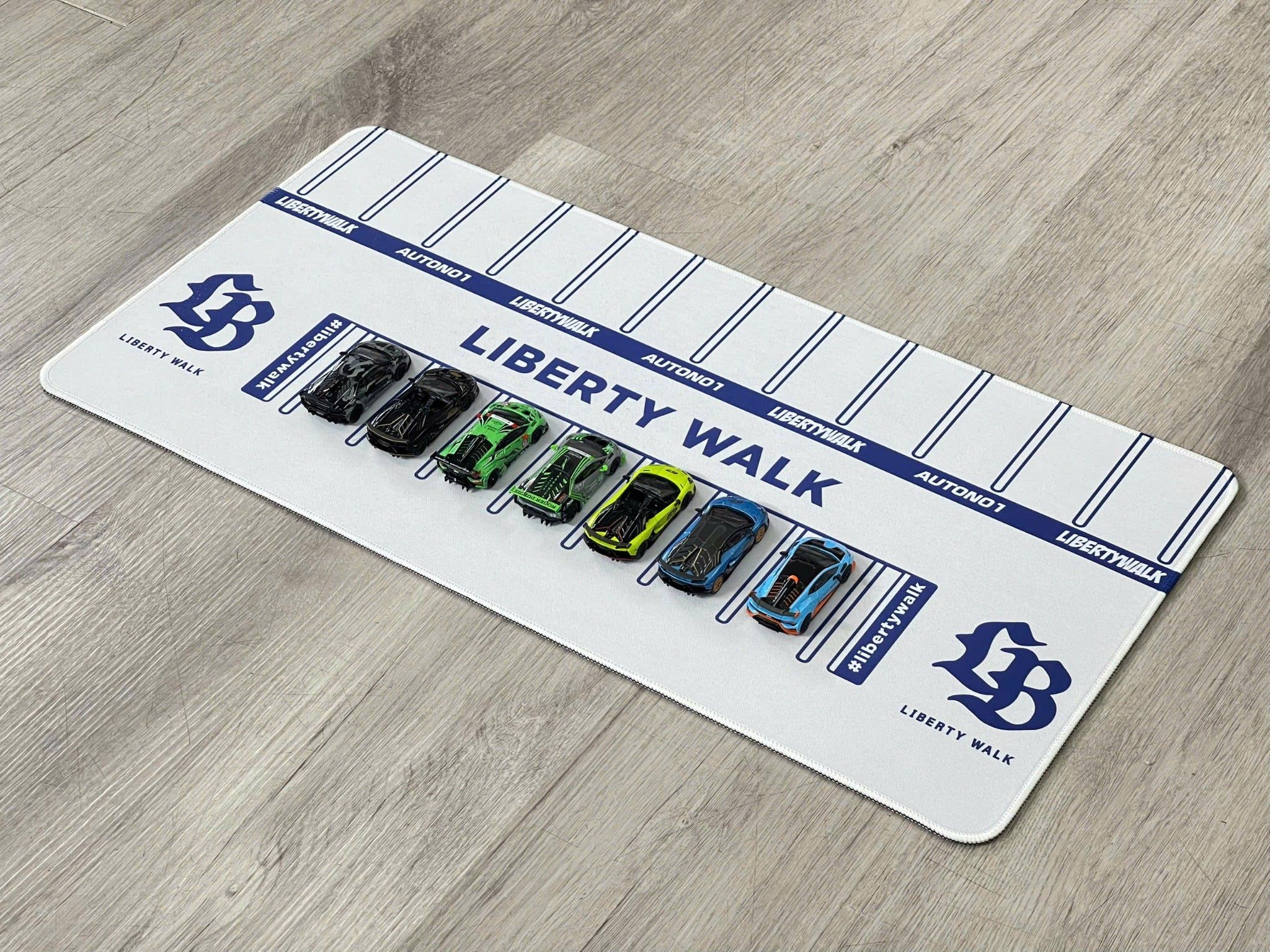  Phụ kiện thảm sa bàn chống trượt mô phỏng diorama bãi đỗ xe/ Parking lot Liberty Walk LBWK trắng 60x30cm tỉ lệ 1:64 Autono1 PT007 