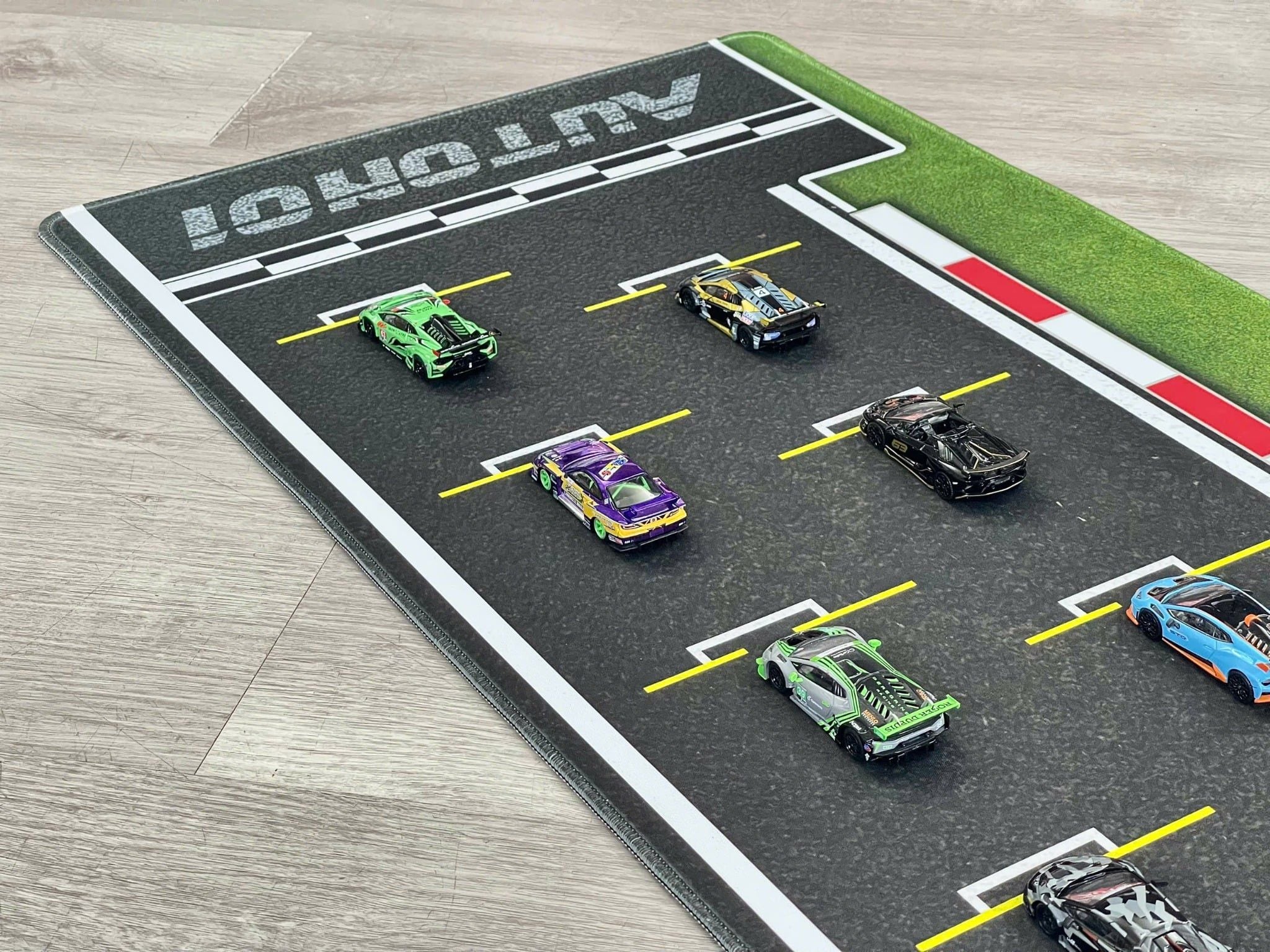  Phụ kiện thảm sa bàn chống trượt mô phỏng diorama pit race trường đua xe F1 kích cỡ 100x50cm tỉ lệ 1:64 Autono1 PT008 