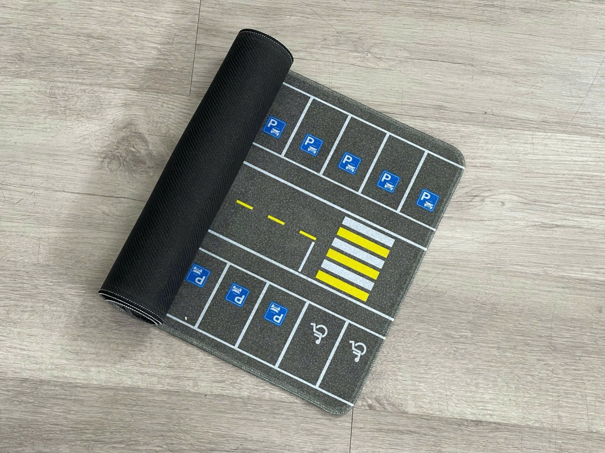  Phụ kiện thảm sa bàn chống trượt mô phỏng diorama bãi đỗ xe/ Parking lot - đường xe chạy 60x30cm tỉ lệ 1:64 Autono1 PT009 