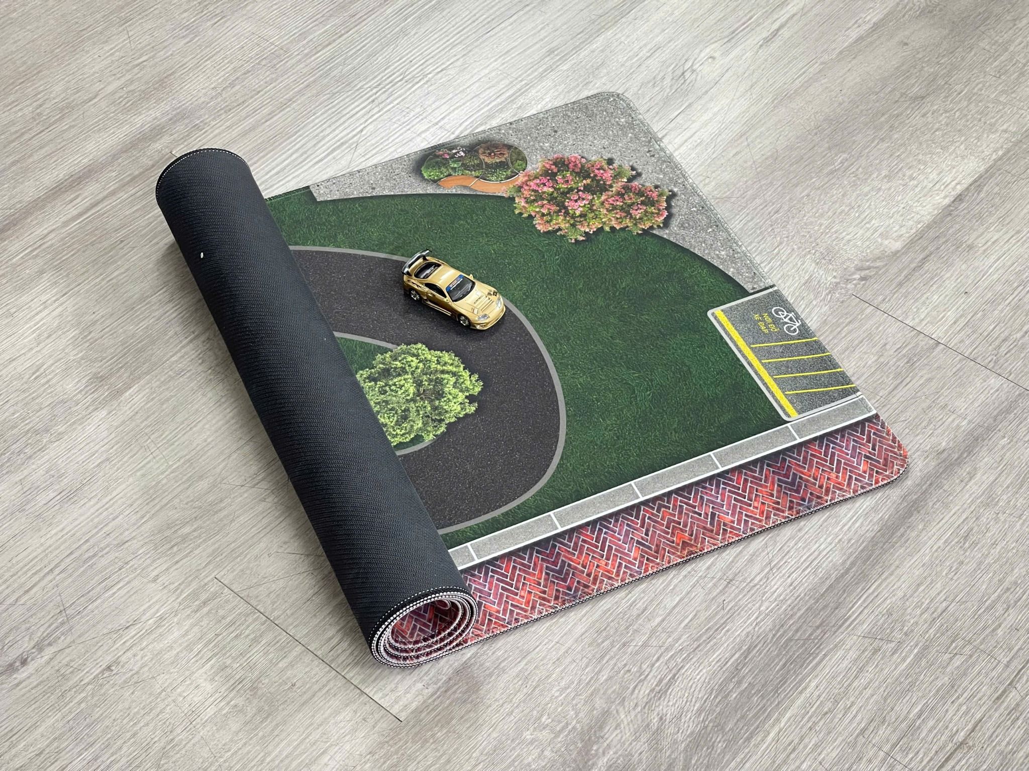  Phụ kiện thảm sa bàn chống trượt mô phỏng diorama bãi đỗ xe/ Parking lot đường xe chạy và công viên kích thước 90x40cm cho mô hình xe 1:64 Autono1 PT012 
