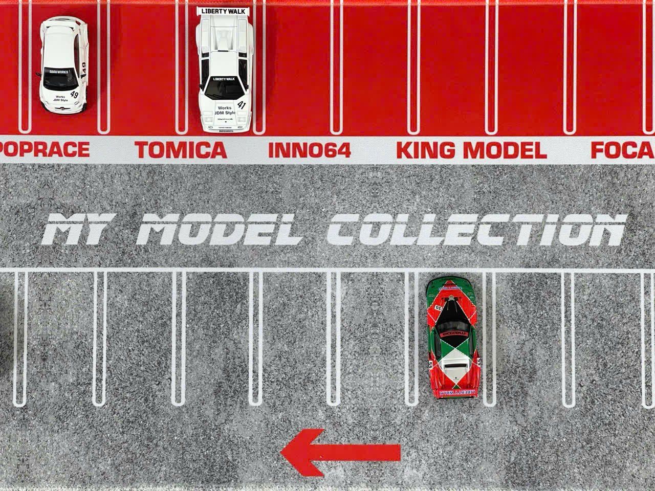  Phụ kiện thảm sa bàn chống trượt mô phỏng diorama bãi đỗ xe/ Parking lot red/gray 60x30cm tỉ lệ 1:64 Autono1 PT013 