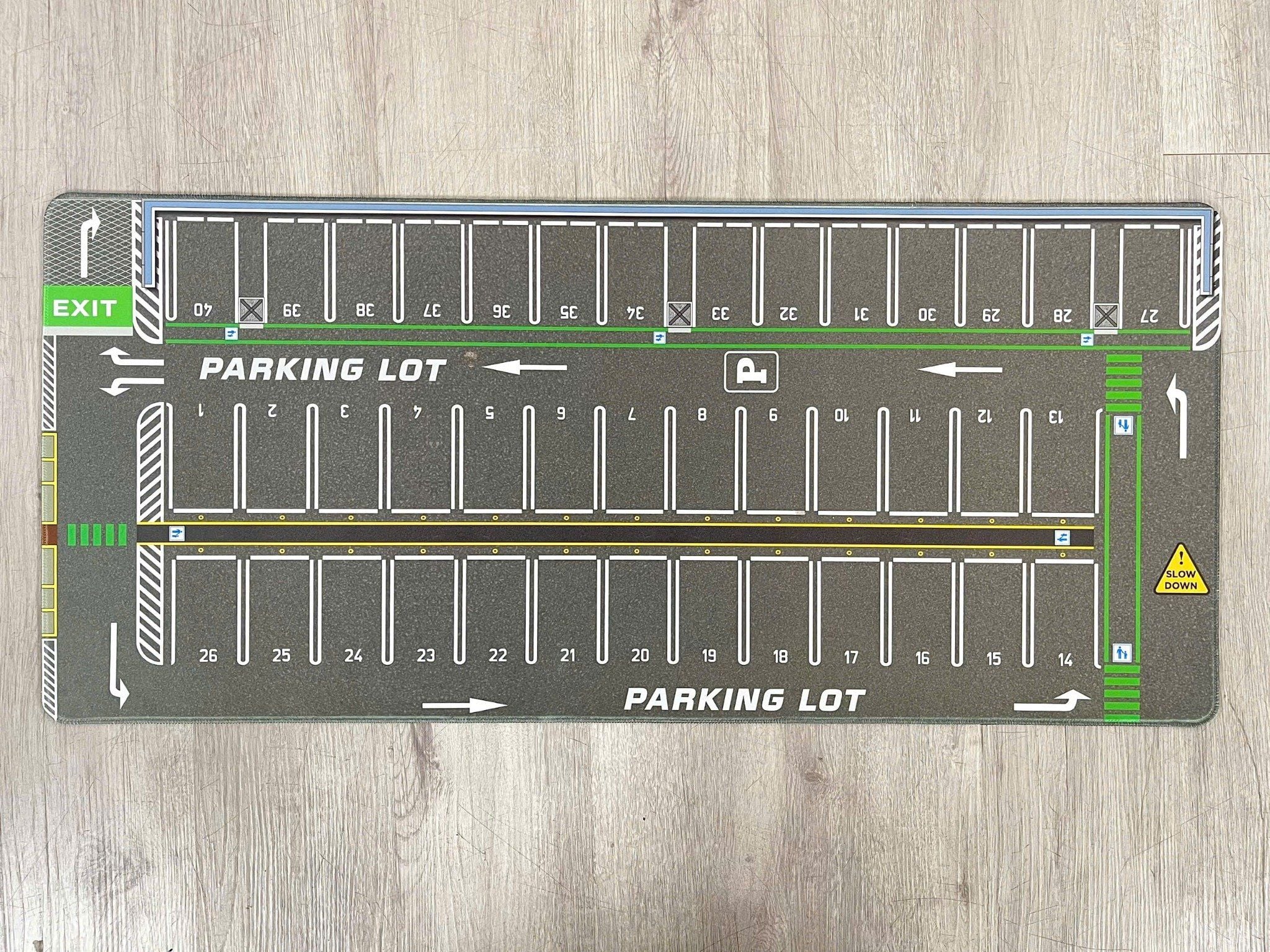  Phụ kiện thảm sa bàn chống trượt mô phỏng diorama bãi đỗ xe/ Parking lot đường xe chạy kích thước 90x40cm cho mô hình xe 1:64 Autono1 PT014 