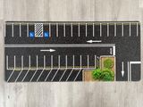  Phụ kiện thảm sa bàn chống trượt mô phỏng diorama bãi đỗ xe/ Parking lot có cây kích thước 90x40cm cho mô hình xe 1:64 Autono1 PT015 
