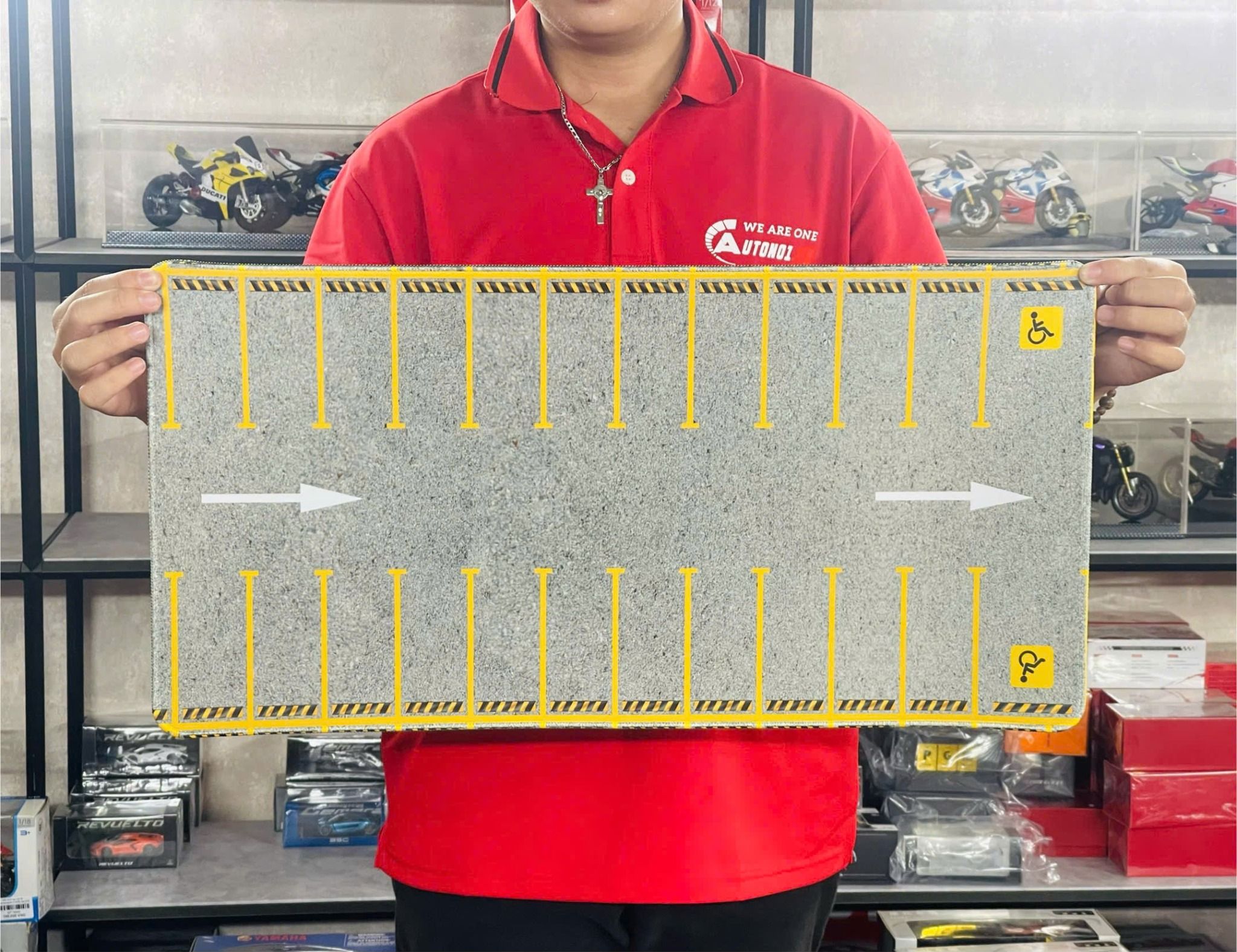  Phụ kiện thảm sa bàn chống trượt mô phỏng diorama bãi đỗ xe/ Parking lot kích thước 60x30cm tỉ lệ 1:64 Autono1 PT016 