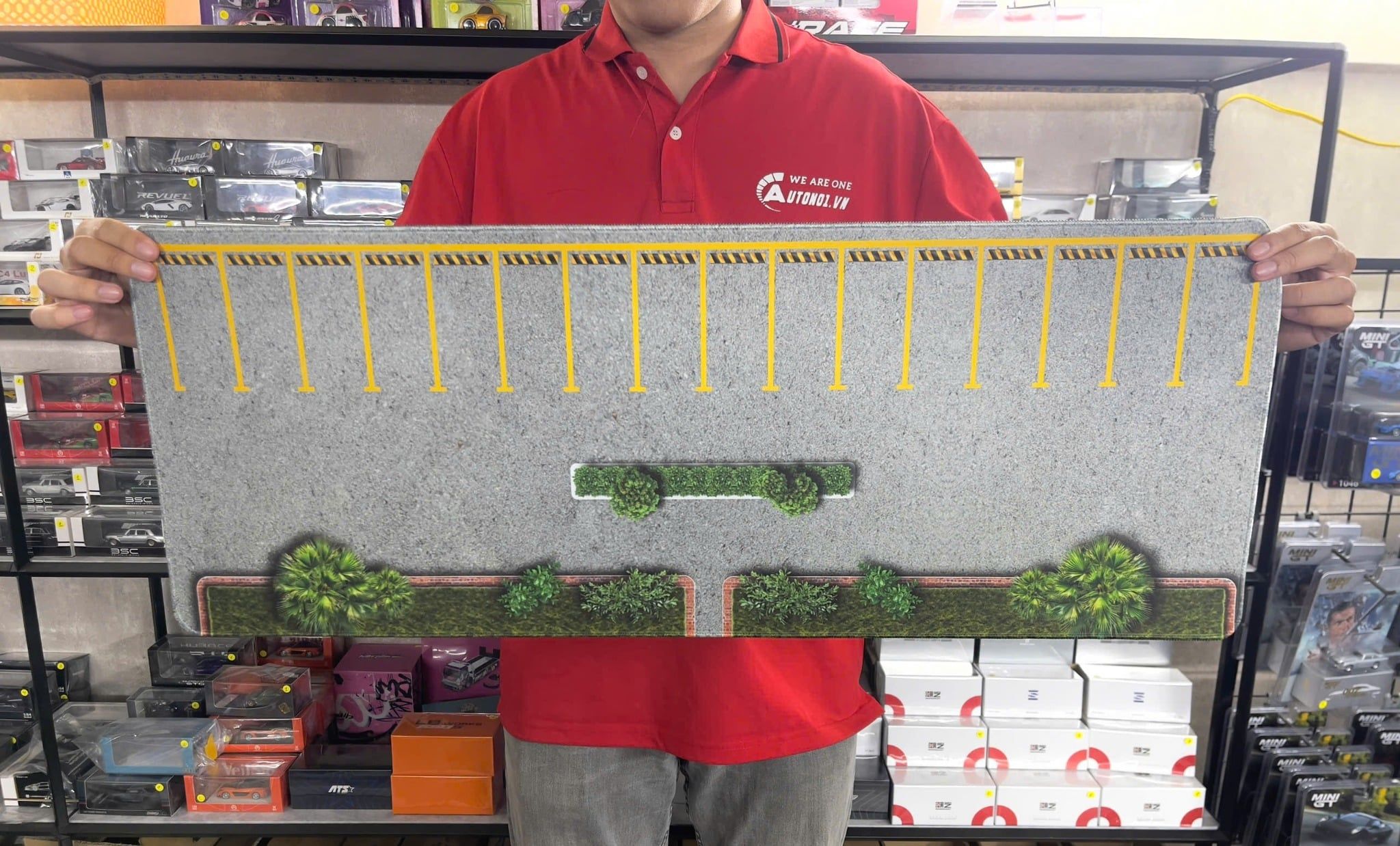  Phụ kiện thảm sa bàn chống trượt mô phỏng diorama bãi đỗ xe/ Parking lot kích thước 80x30cm tỉ lệ 1:64 Autono1 PT016 