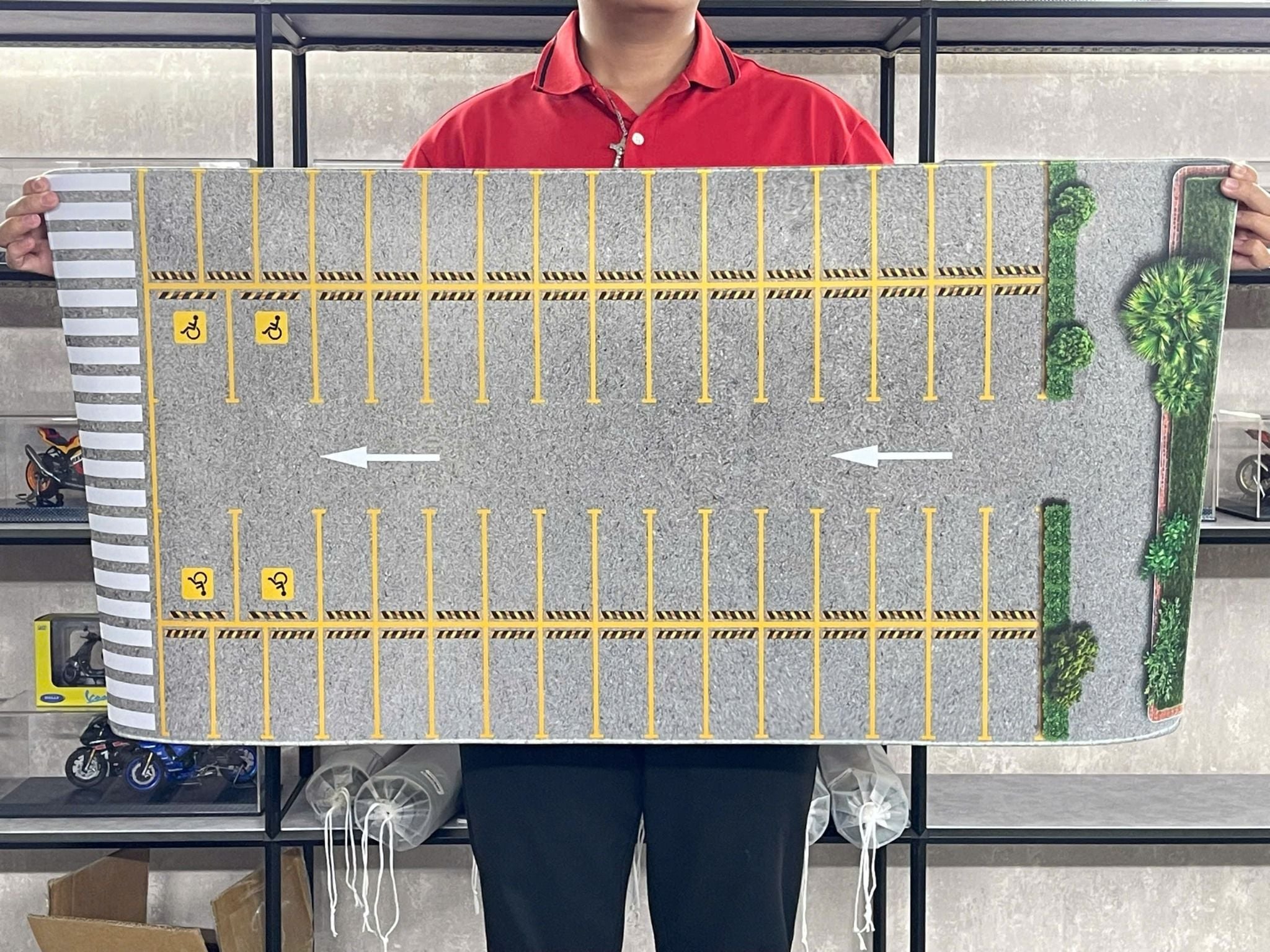 Phụ kiện thảm sa bàn chống trượt mô phỏng diorama bãi đỗ xe/ Parking lot kích thước 100x50cm cho mô hình xe 1:64 Autono1 PT016 