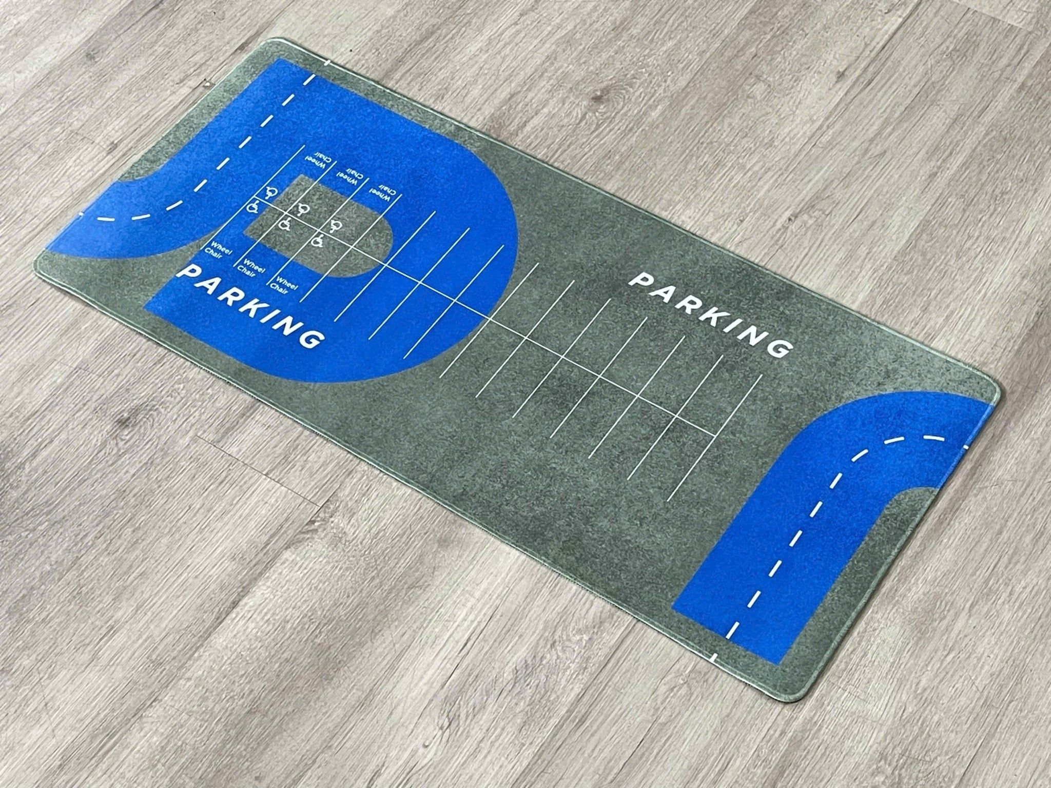  Phụ kiện thảm sa bàn chống trượt mô phỏng diorama bãi đỗ xe có đường đi xanh kích thước 90x40 cho mô hình xe 1:64 Autono1 PT021 