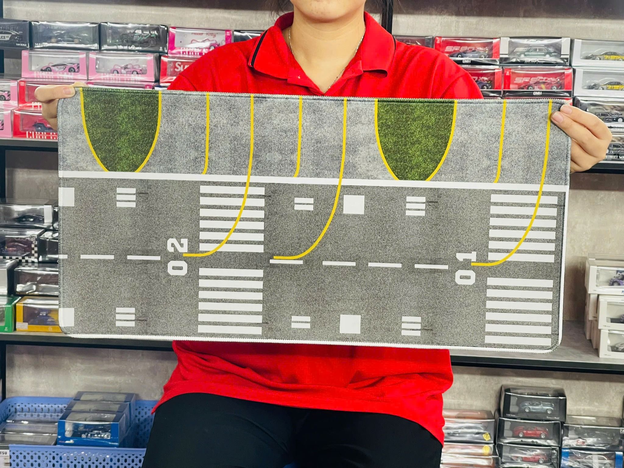  Phụ kiện thảm sa bàn chống trượt mô phỏng bãi đáp, đường băng lớn kích thước 60x30cm cho mô hình máy bay Autono1 PT029 