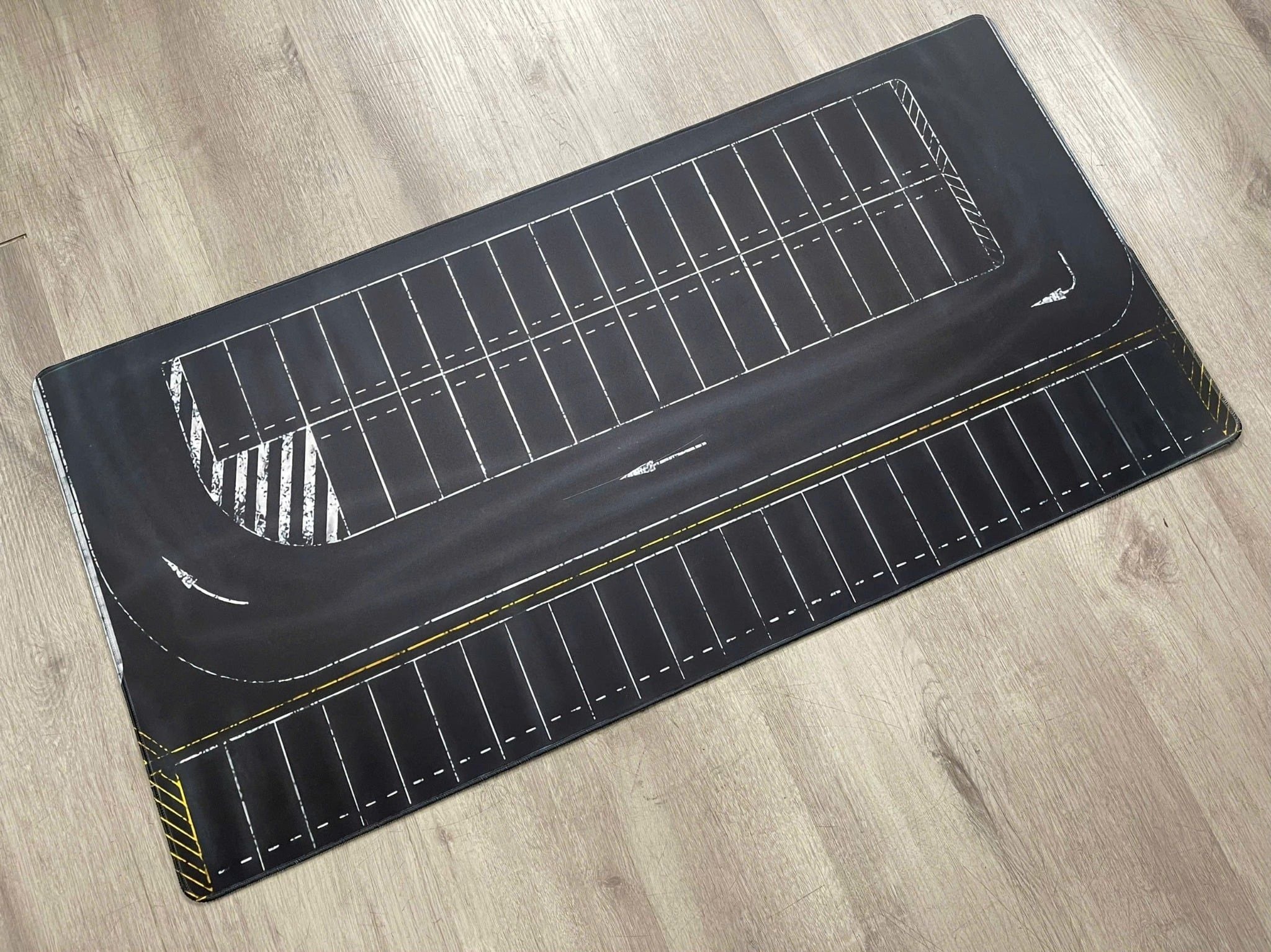  Phụ kiện thảm sa bàn chống trượt mô phỏng diorama đường bãi đỗ xe lớn kích thước 100x50 cho mô hình xe 1:64 Autono1 PT032 