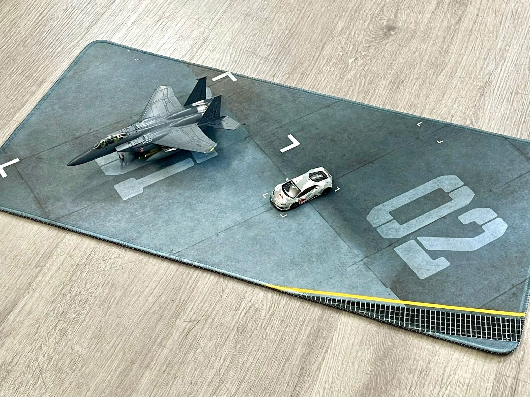  Phụ kiện thảm sa bàn chống trượt mô phỏng diorama sân đỗ xe kích thước 60x30 cho mô hình xe 1:64 Autono1 PT033 