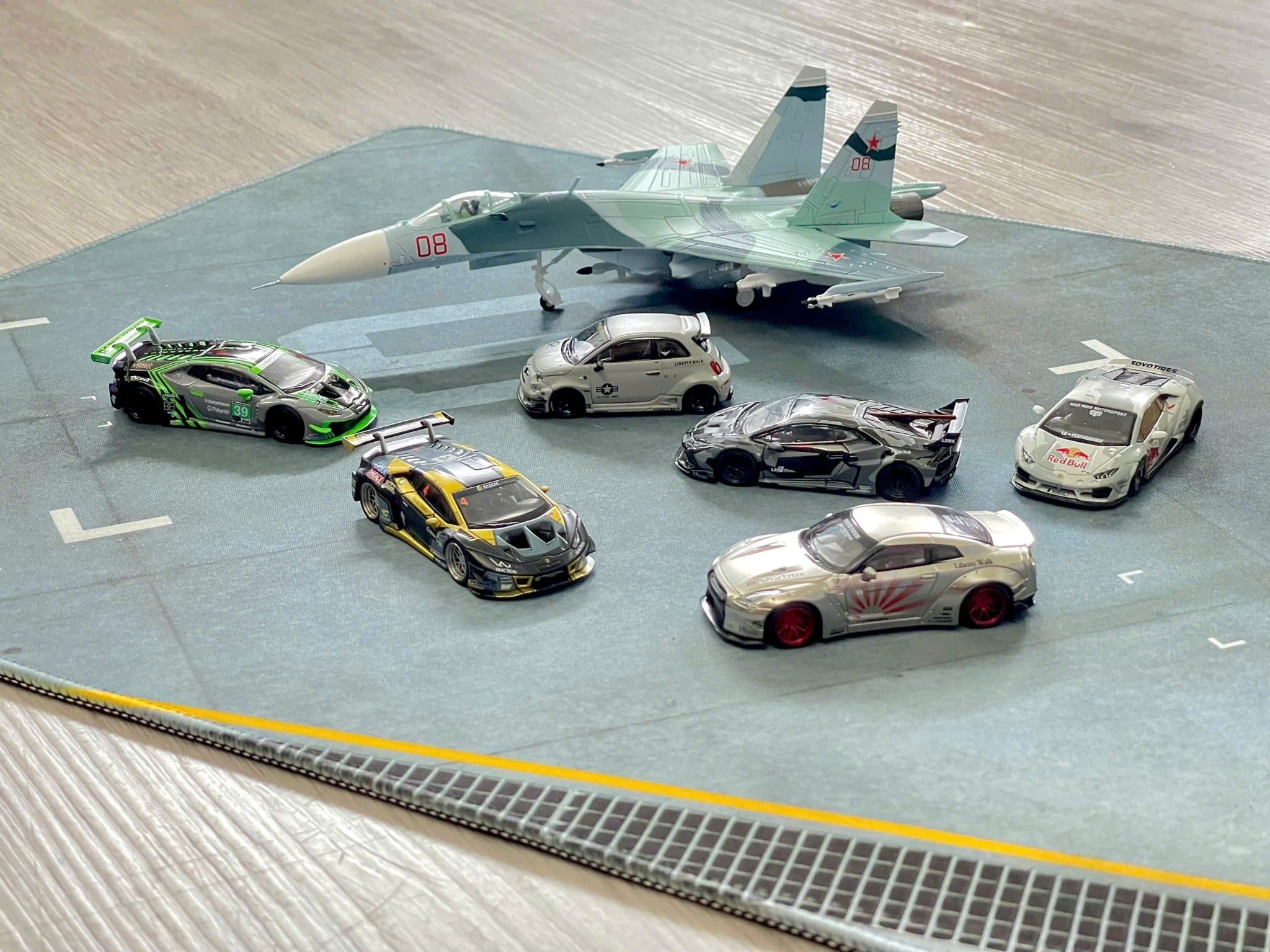  Phụ kiện thảm sa bàn chống trượt mô phỏng diorama sân đỗ xe kích thước 60x30 cho mô hình xe 1:64 Autono1 PT033 