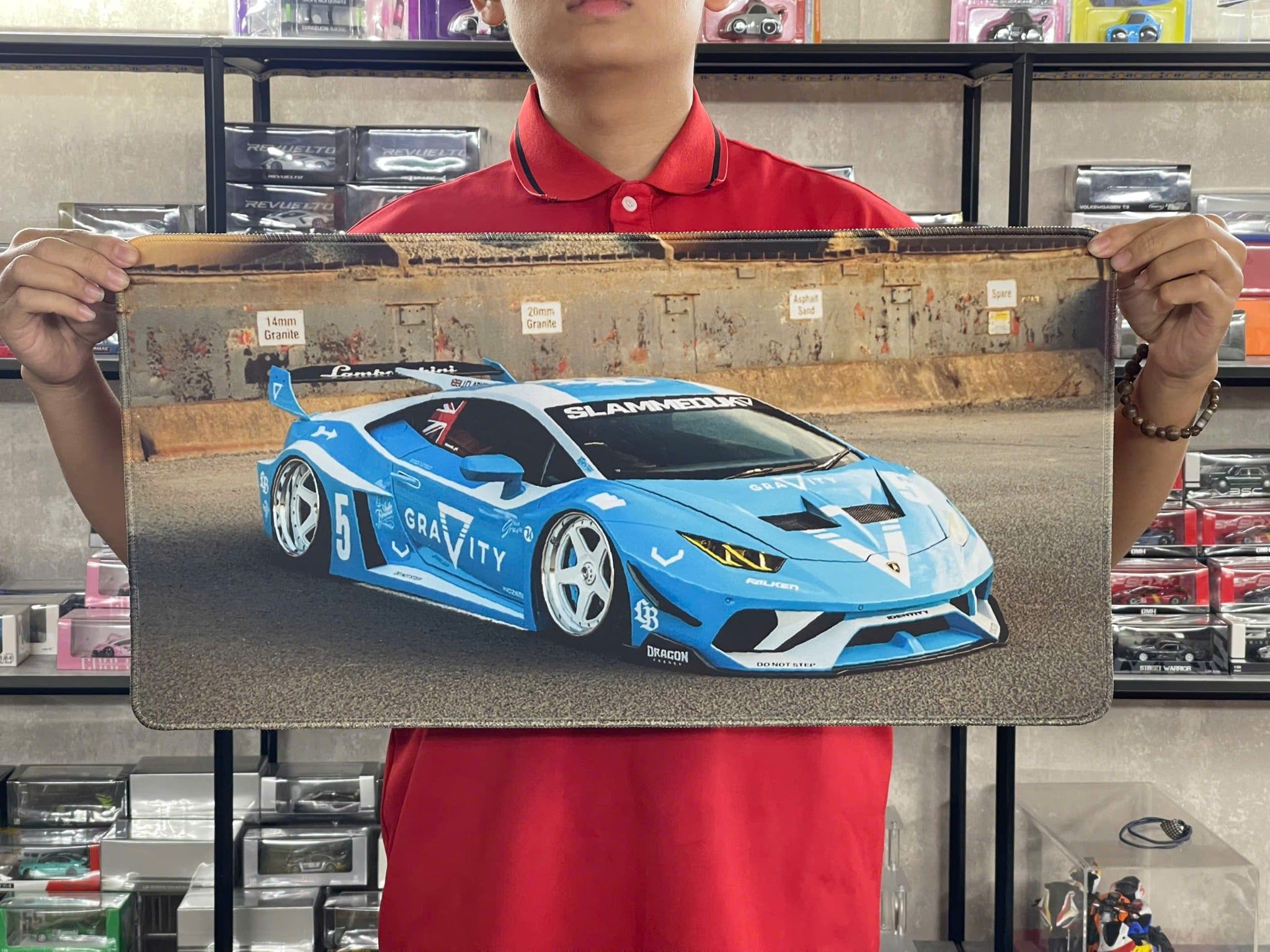  Phụ kiện Thảm lót chống trượt chủ đề siêu xe Lamborghini kích thước 30x60cm Autono1 PT112 