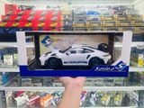  Mô hình xe ô tô Porsche 911 GT3 RS white with blue stripes – 2024 tỉ lệ 1:18 Solido model S1812102 