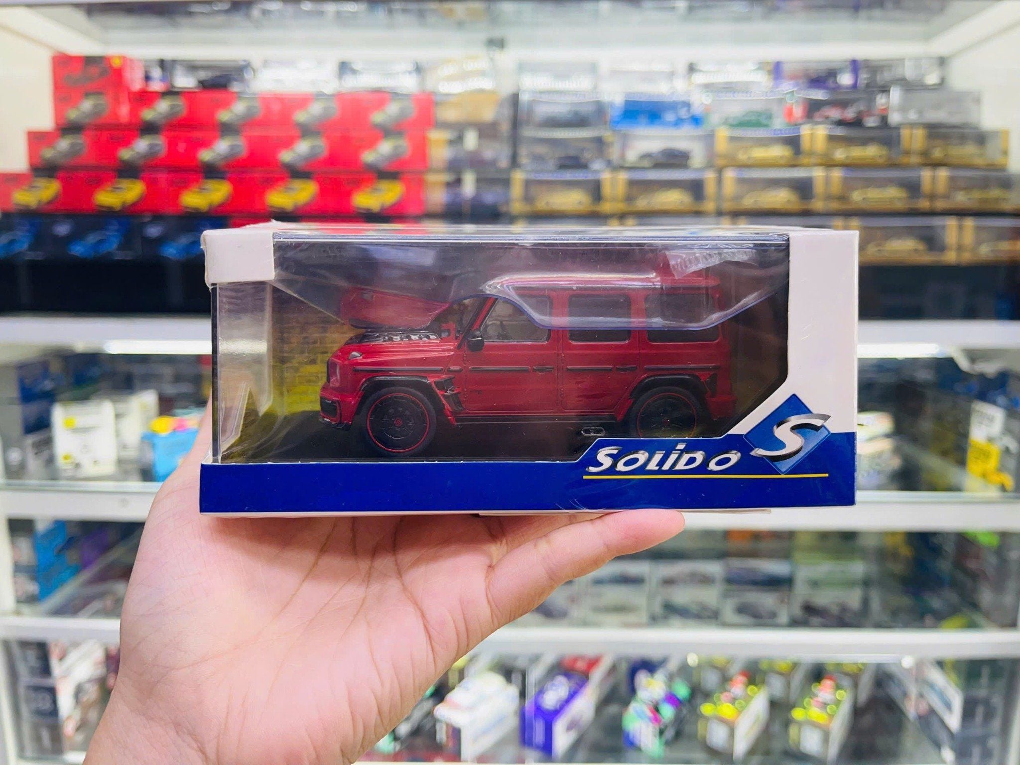  Mô hình xe ô tô Mercedes Benz G63 Brabus Widestar Red Pearl 2022 tỉ lệ 1:43 Solido model S4312407 