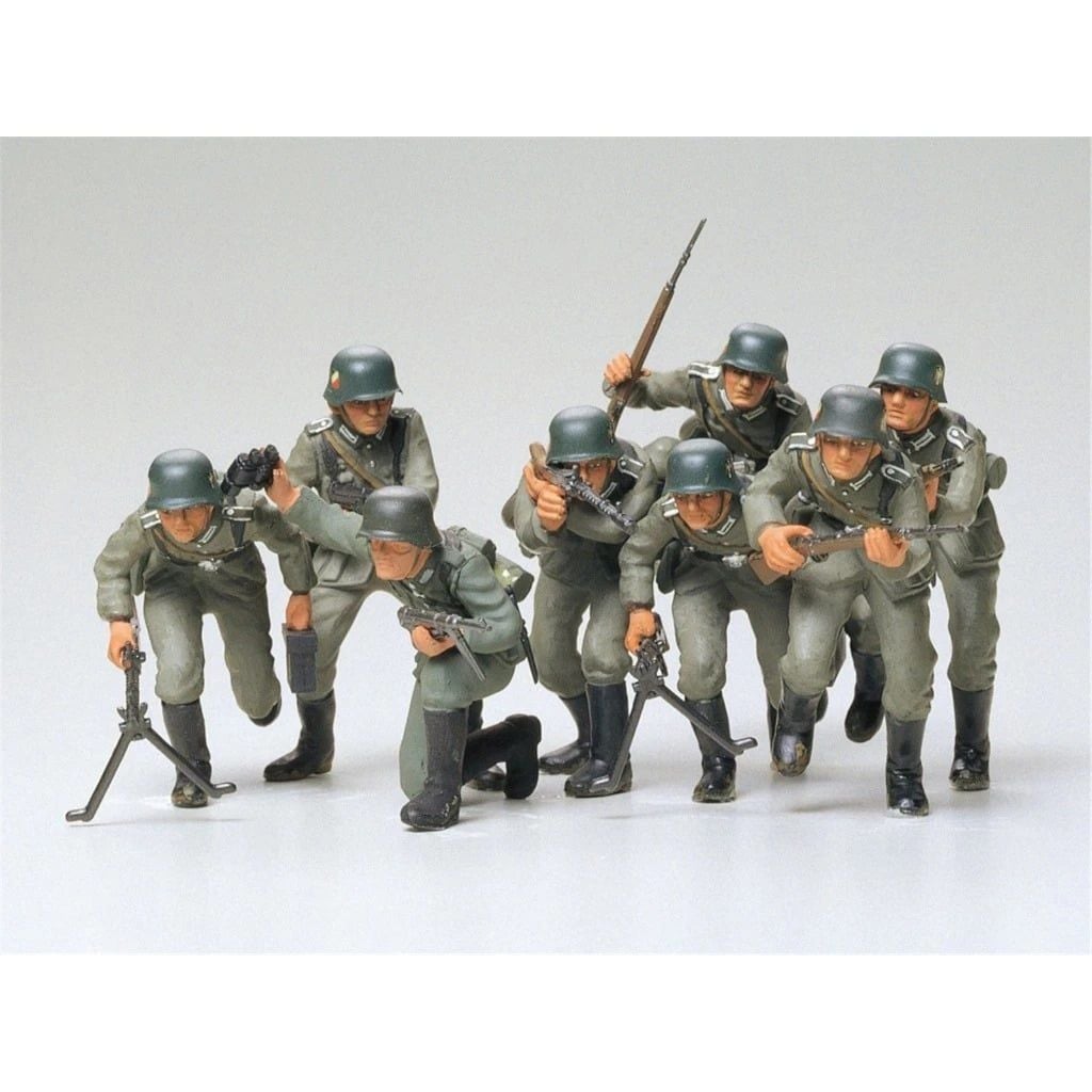  Mô hình lắp ráp lính German Assault Troops tỉ lệ 1:35 Tamiya 35030 