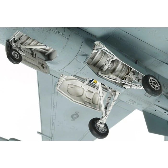  Mô hình lắp ráp máy bay LOCKHEED MARTIN F-16CJ [BLOCK50] FIGHTING FALCON tỉ lệ 1:72 Tamiya 60786 