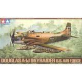  Mô hình lắp ráp máy bay quân sự DOUGLAS A-1J SKYRAIDER U. S. AIR FORCE tỉ lệ 1:48 Tamiya 61073 