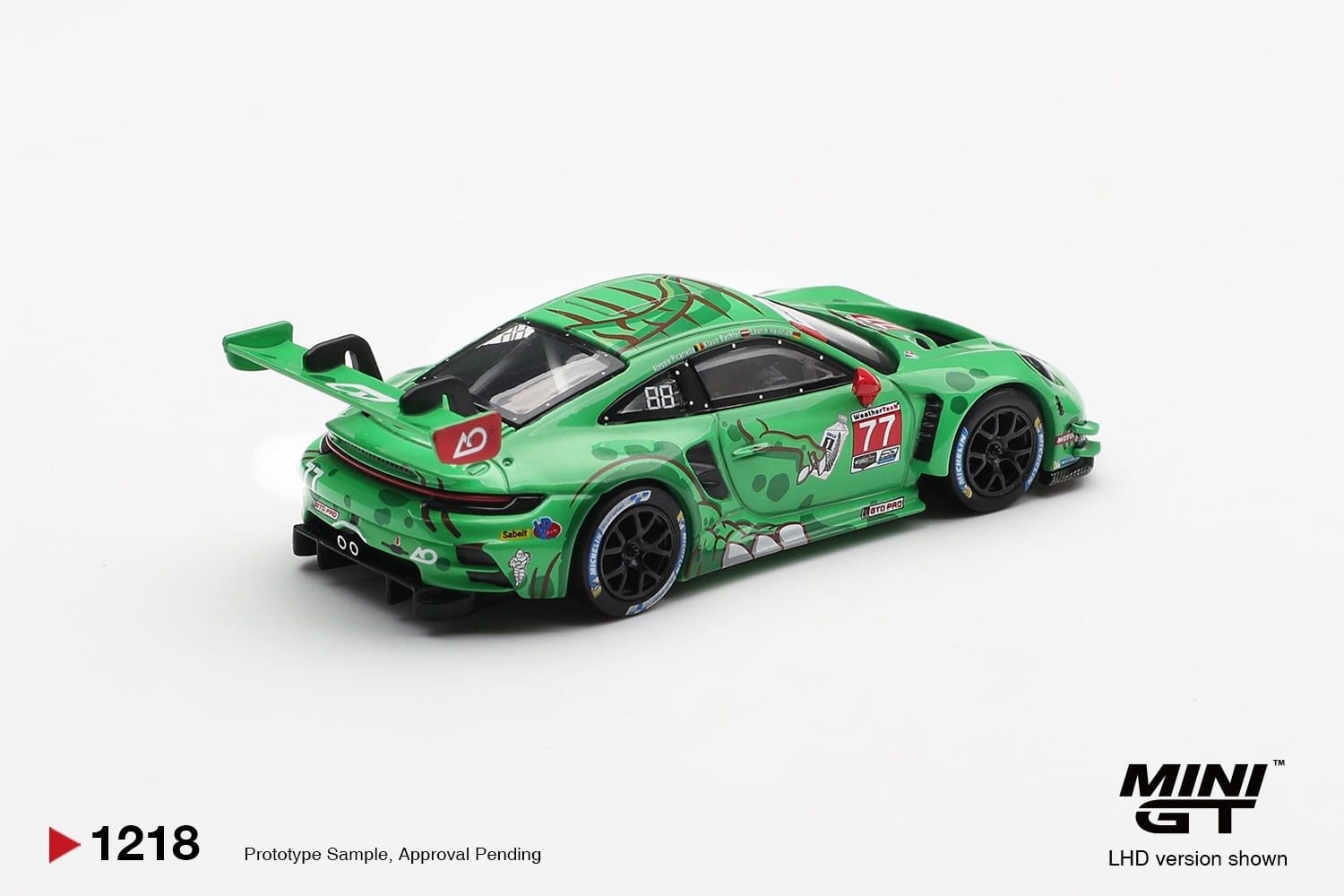  Mô hình xe Porsche 911 GT3 R (992) #77 AO Racing 2025 IMSA Sebring 12 Hrs Class Winner bản card tỉ lệ 1:64 MiniGT MGT01218 