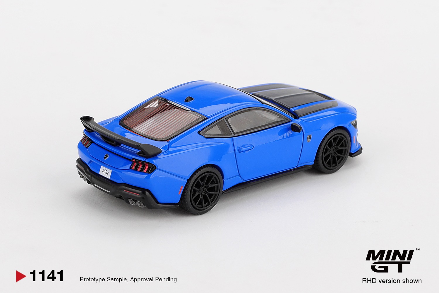  Mô hình xe Ford Mustang Dark Horse 2024 Grabber Blue tỉ lệ 1:64 MiniGT MGT01141 bản Box 