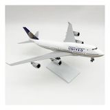  Mô hình máy bay UNITED B747 có bánh xe - kích thước 30cm MB30049 