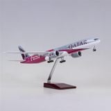  Mô hình máy bay Qatar FiFa World cup 2022 Boeing B777 có bánh xe kích thước 47cm no led MB47109 