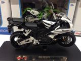  Mô hình xe mô tô Honda CBR1000RR Black white tỉ lệ 1:18 Maisto MT18046 