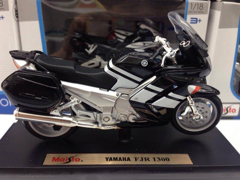  Mô hình xe mô tô Yamaha FJR 1300 black tỉ lệ 1:18 Maisto MT18032 