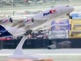  Mô hình máy bay vận chuyển FedEx Express Airbus A380 30cm MB30008 