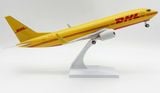  Mô hình máy bay vận chuyển DHL Boeing B737 MB30034 