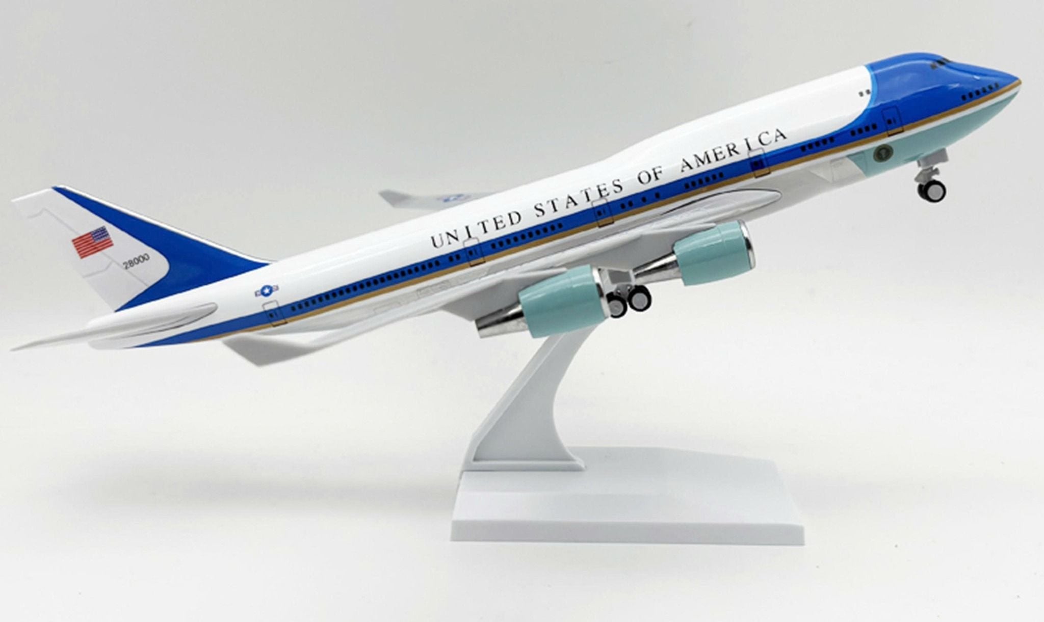  Mô hình máy bay Tổng thống mỹ Air Force One Boeing B747 MB30033 