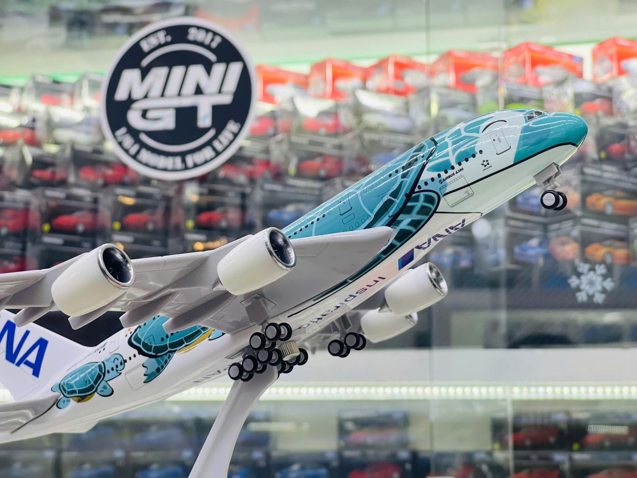  Mô hình máy bay ANA Turtle Green Airbus A380 30cm MB30030 