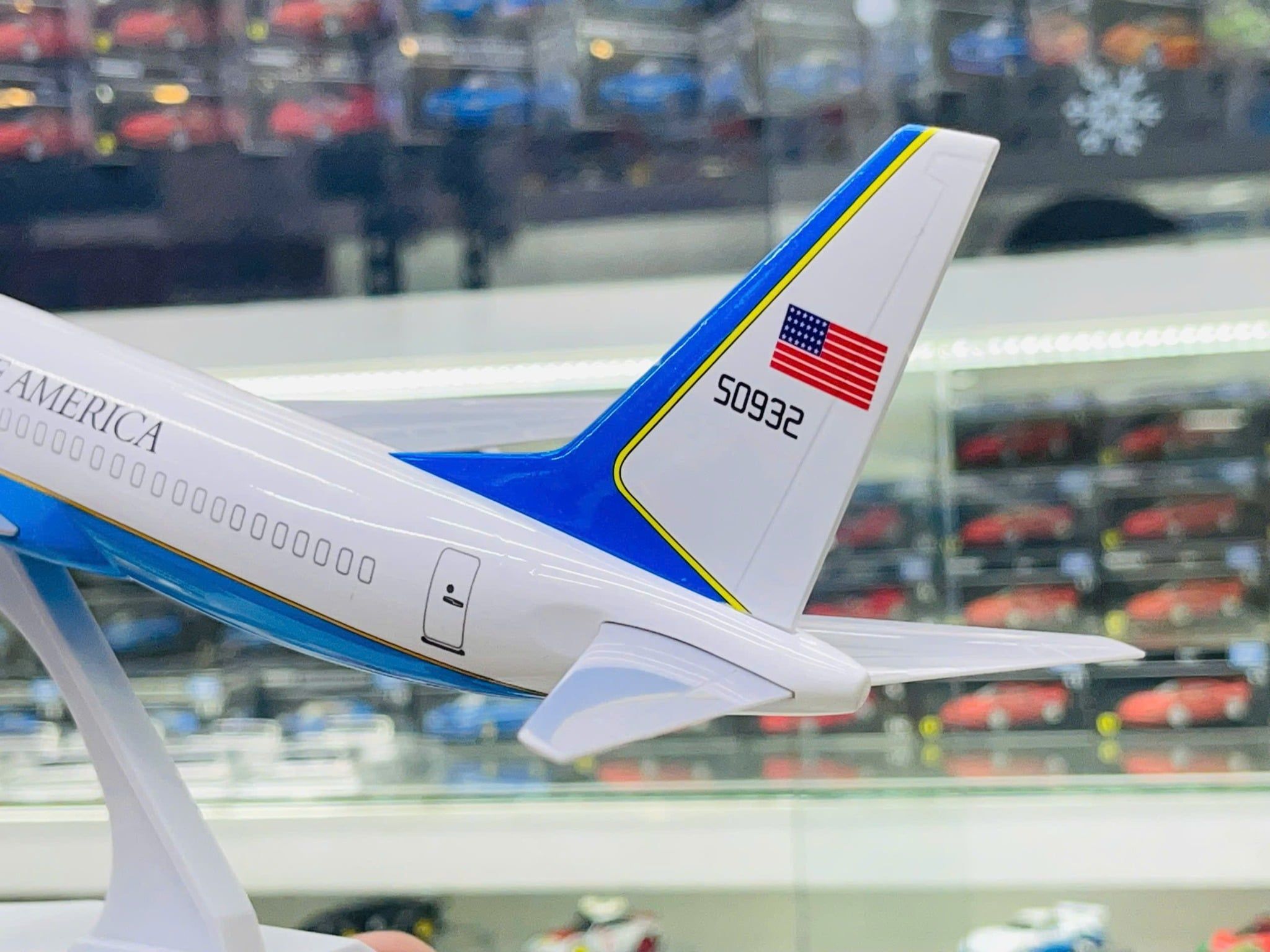  Mô hình máy bay Air Force One Boeing B737 30cm MB30035 