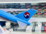  Mô hình máy bay Korean Air Boeing B747 30cm MB30024 